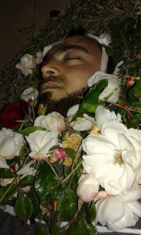 الشهيد الشاب خالد أبو احمد